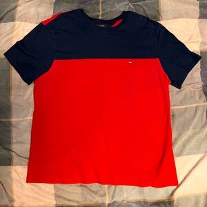 Large Tommy Hilfiger Waffle Knit T-Shirt